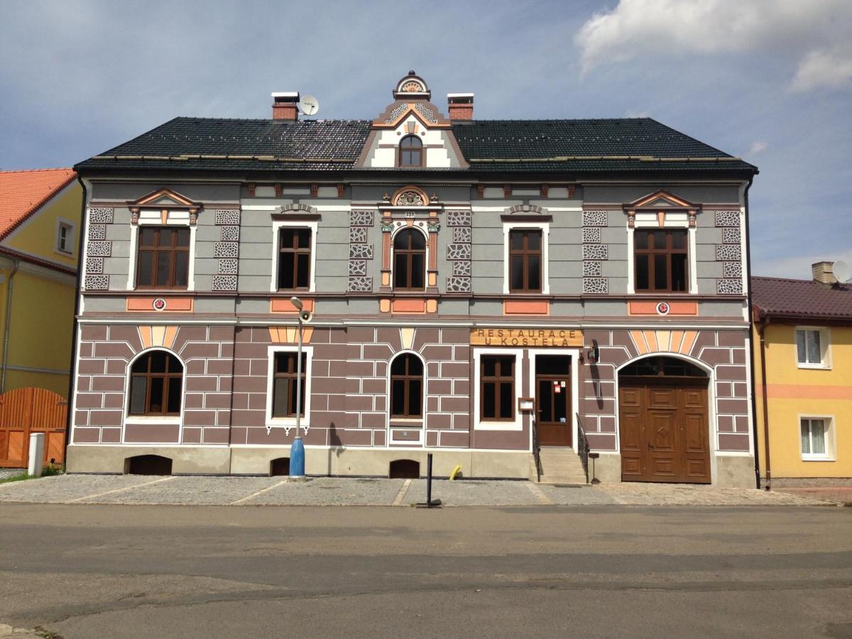 Restaurace U Kostela Ξενοδοχείο Marianske Radcice Εξωτερικό φωτογραφία